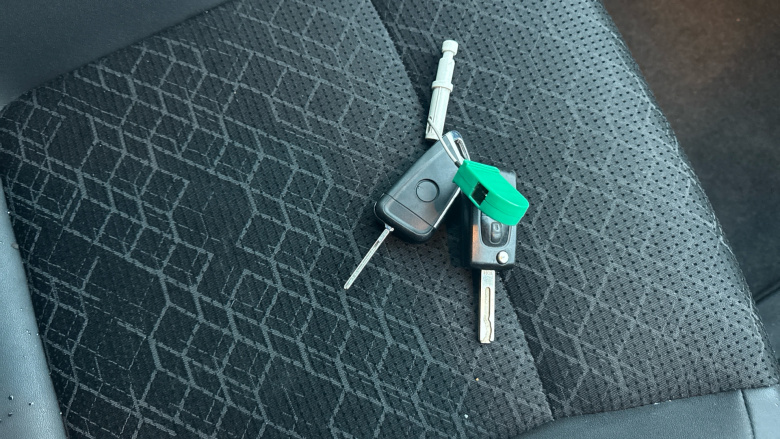 Peugeot 3008 1.6 e-HDi Allure 5dr EGC Diesel Estate